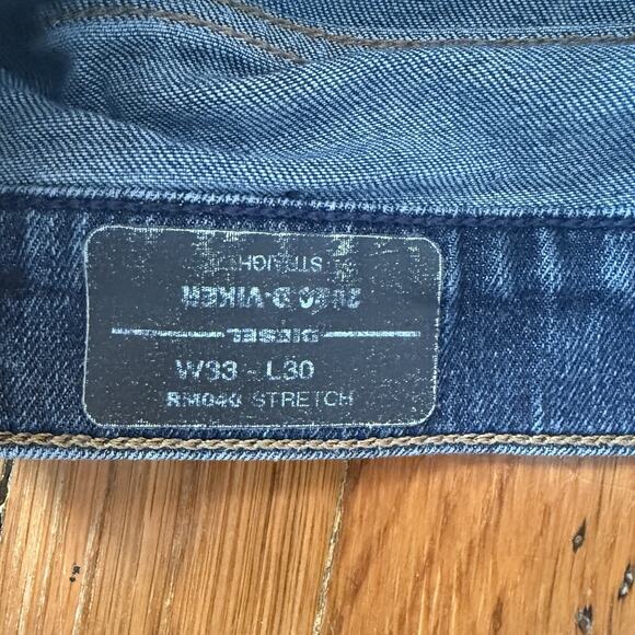 Diesel 2020 D-Viker RM040 straight fit stretch blue denim jeans 33x30 Button Fly - Picture 6 of 9